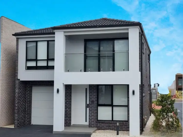Main view of Homely townhouse listing, 5 Killick Glade, Tallawong NSW 2762
