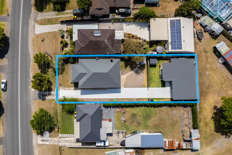 305 Old Pacific Highway, Swansea NSW 2281