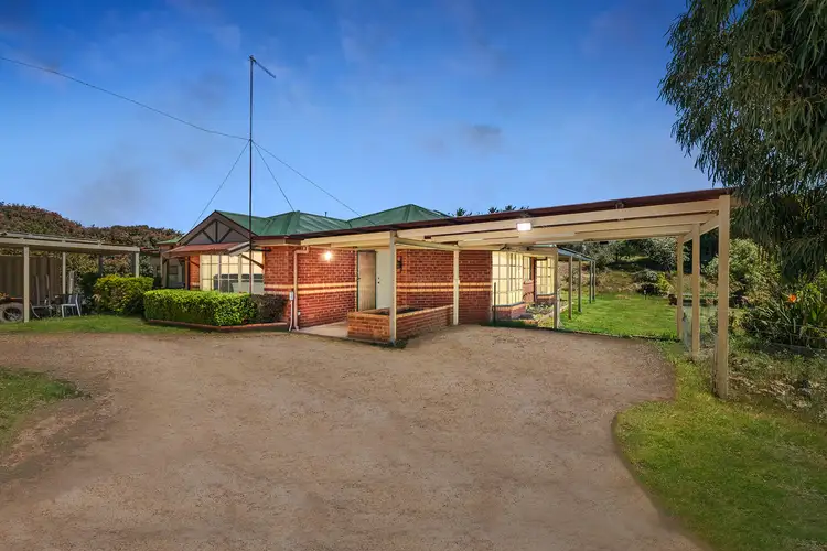 145 Chetwynd Road, Whiteheads Creek VIC 3660