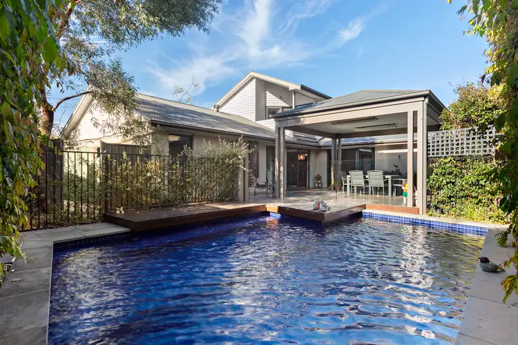 10 Pont Court, Keysborough VIC 3173