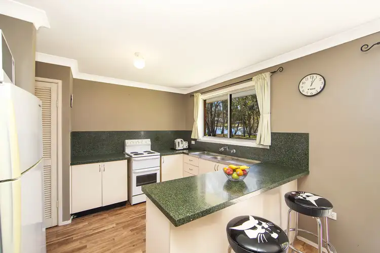 Sixth view of Homely house listing, 10 Kingsland Close, Tacoma South NSW 2259