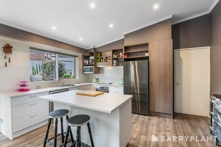 Second view of Homely house listing, 9 Oxford Terrace, Strathdale VIC 3550