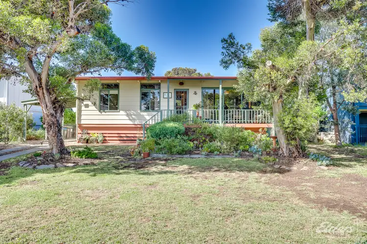 9 McKinnon Road, Goolwa South SA 5214