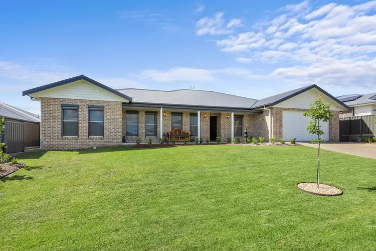 14 Traminer Drive, Tamworth NSW 2340
