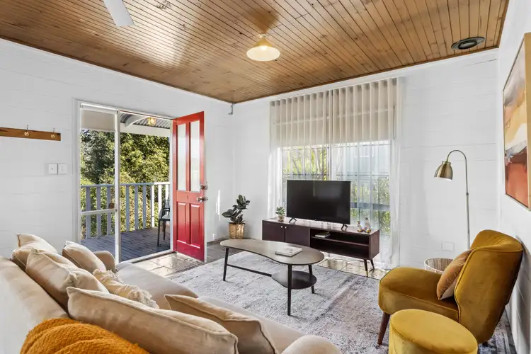 Second view of Homely house listing, 4/9 King Street, Daylesford VIC 3460