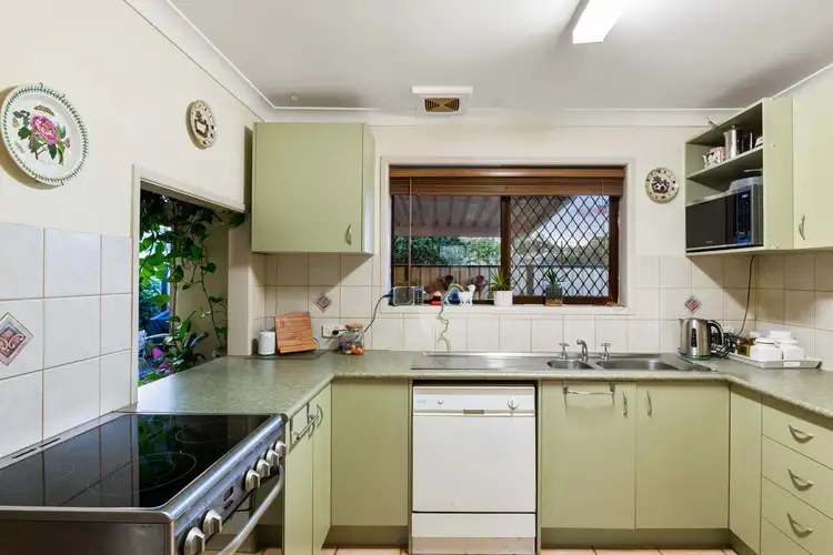 Fifth view of Homely house listing, 28 Lilyvale Street, Mansfield QLD 4122