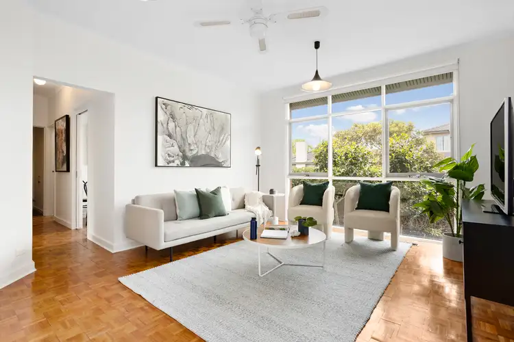 53 Regent Parade, Cheltenham VIC 3192