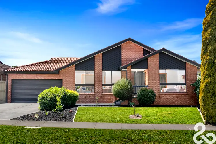 2 Francis Walton Road, Mill Park VIC 3082