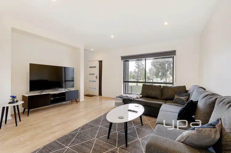 Sixth view of Homely townhouse listing, 39 Channel Walk, Craigieburn VIC 3064