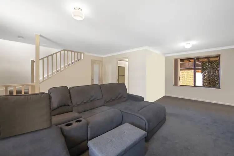Second view of Homely house listing, 7 Hawthorn Place, Mardi NSW 2259