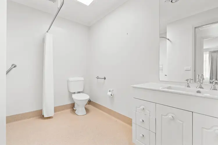 Sixth view of Homely semi-detached listing, 6/10 Hopkins Road, Warrnambool VIC 3280