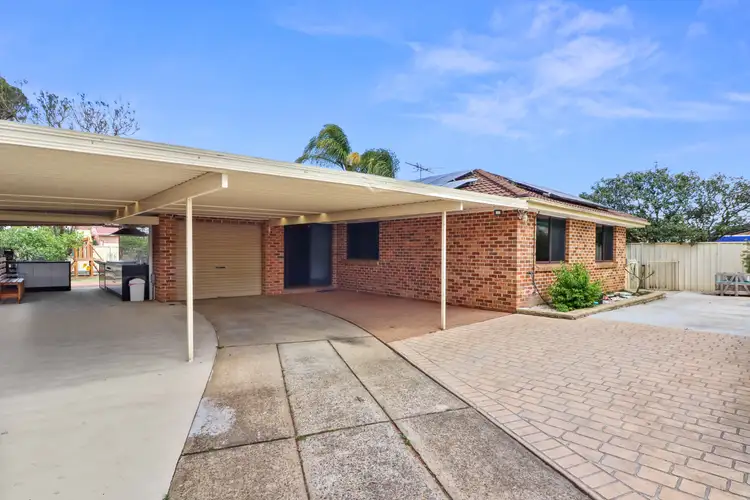 92 Alpine Circuit, St Clair NSW 2759