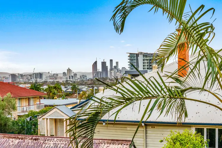 Main view of Homely unit listing, 1/233 Cavendish Road, Coorparoo QLD 4151