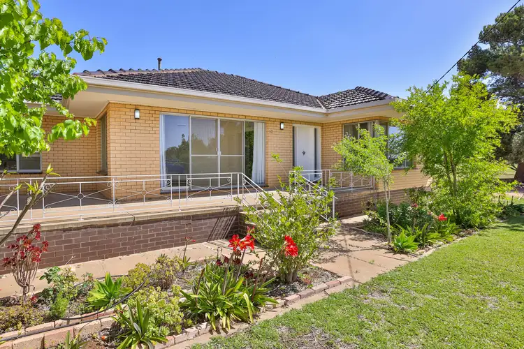 32 Norman Road, Merbein West VIC 3505