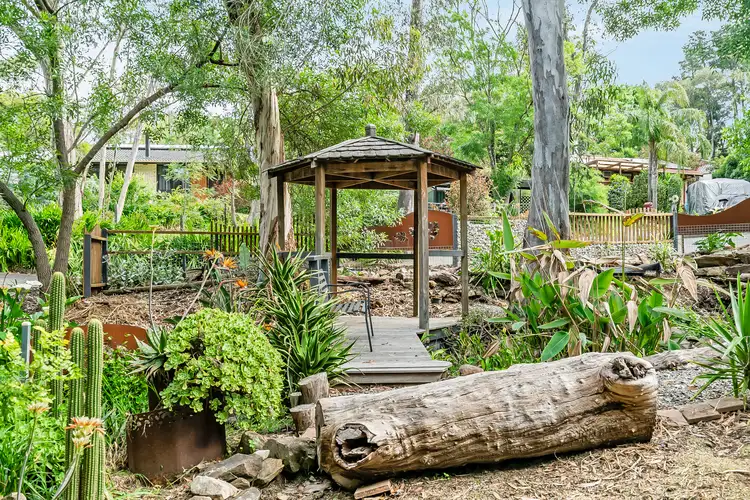 Second view of Homely house listing, 5 Glenfield Court, Hawthorndene SA 5051