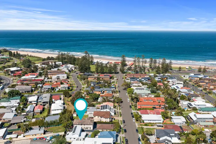 2/16 Bath Street, Thirroul NSW 2515