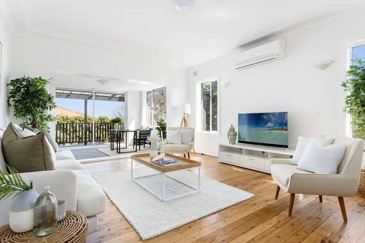 110 Soldiers Avenue, Freshwater NSW 2096