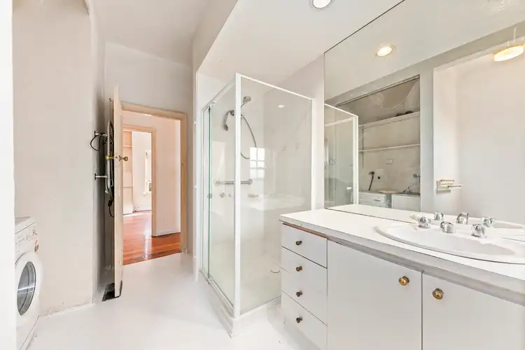 Third view of Homely apartment listing, 1/25 Grandview Grove, Prahran VIC 3181