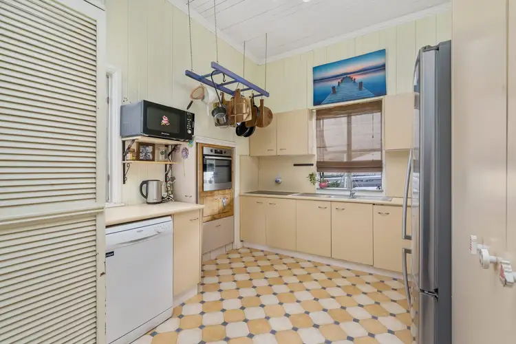 Sixth view of Homely house listing, 2 Hibiscus Avenue, Beerburrum QLD 4517