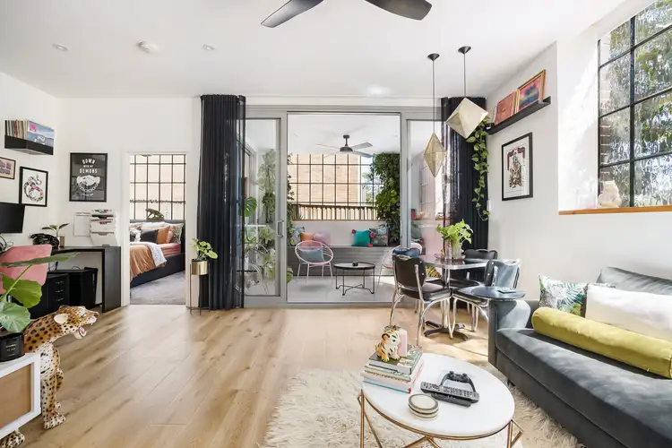 402/12 Primrose Avenue