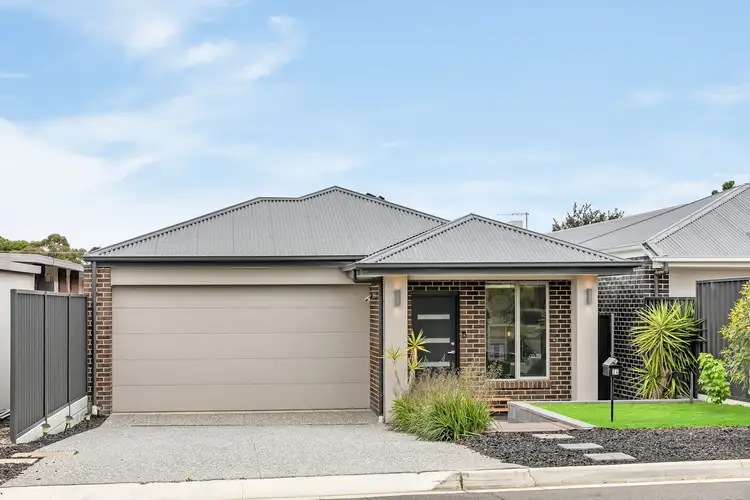 24 Waikerie Avenue, Hope Valley SA 5090