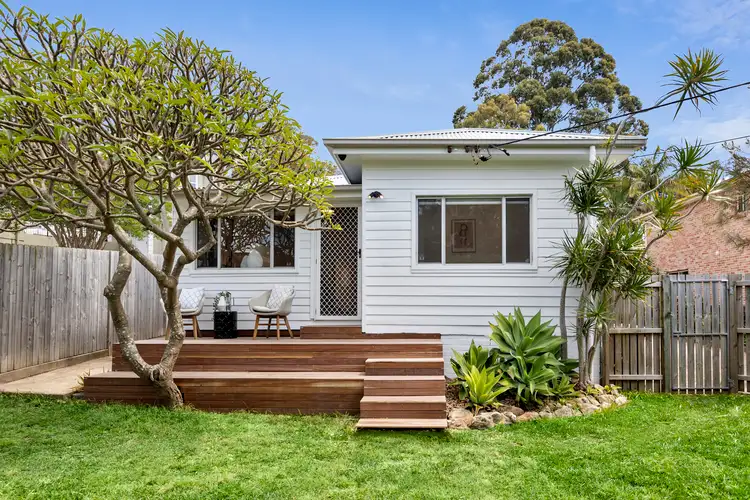 4 Warraba Road, North Narrabeen NSW 2101