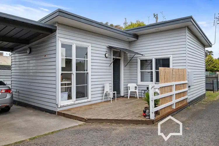 1/12 Sparrowhawk Road, Long Gully VIC 3550