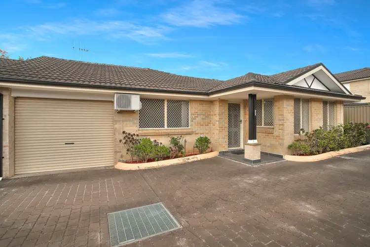 Main view of Homely villa listing, 40C Tungarra Road, Girraween NSW 2145