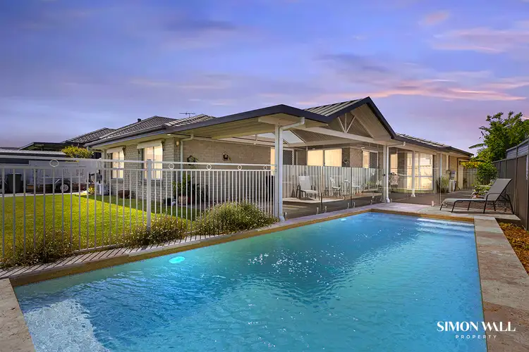 15 Whistler Parade, Maryland NSW 2287