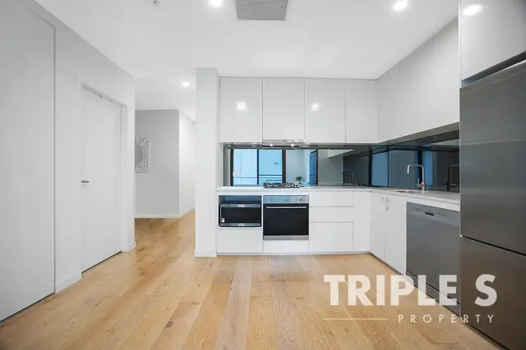 306/26 Cambridge Street