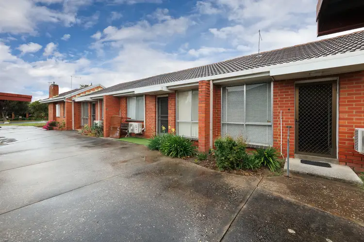 Fifth view of Homely block of units listing, 1-4/45 William Street, Wodonga VIC 3690