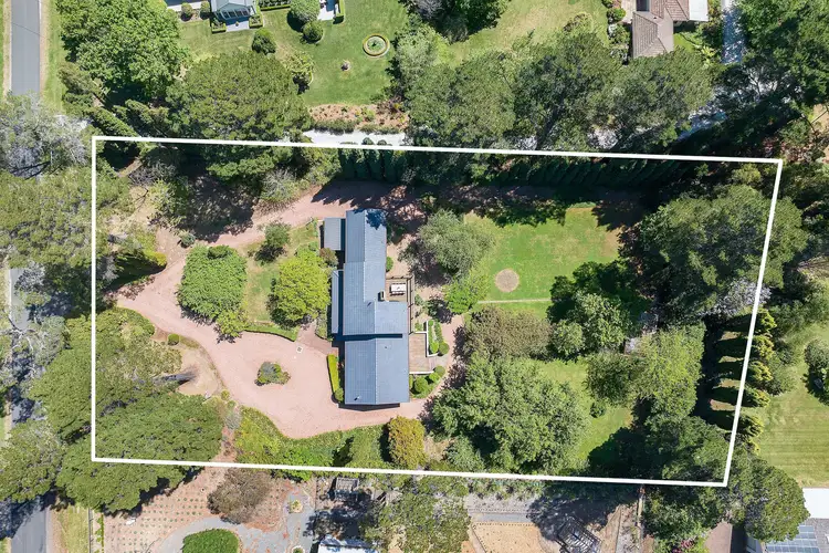 98 Burradoo Road, Burradoo NSW 2576