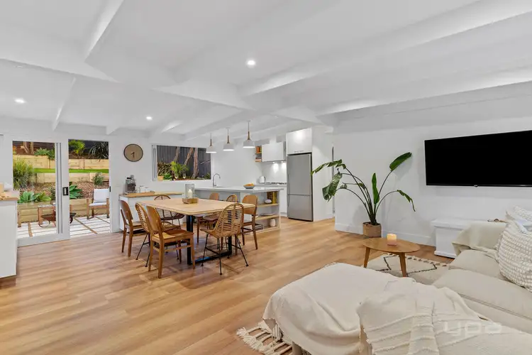 4 Como Avenue, Rye VIC 3941