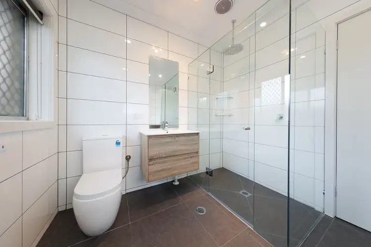 Third view of Homely unit listing, 5/425 Urana Road, Lavington NSW 2641