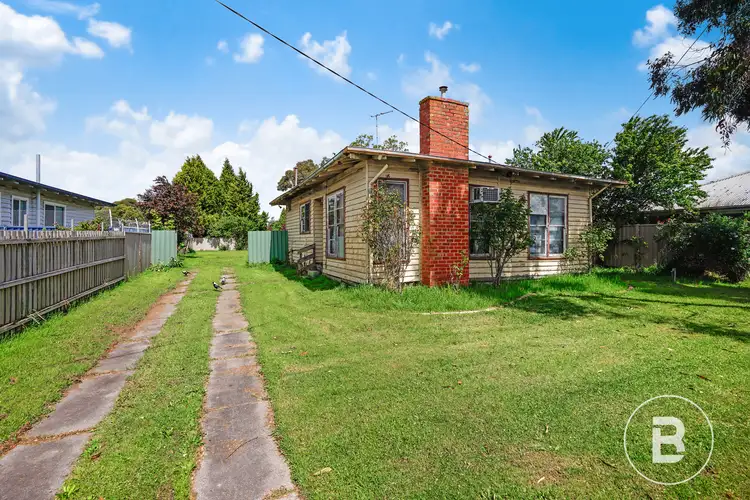 2 Verbena Grove, Wendouree VIC 3355