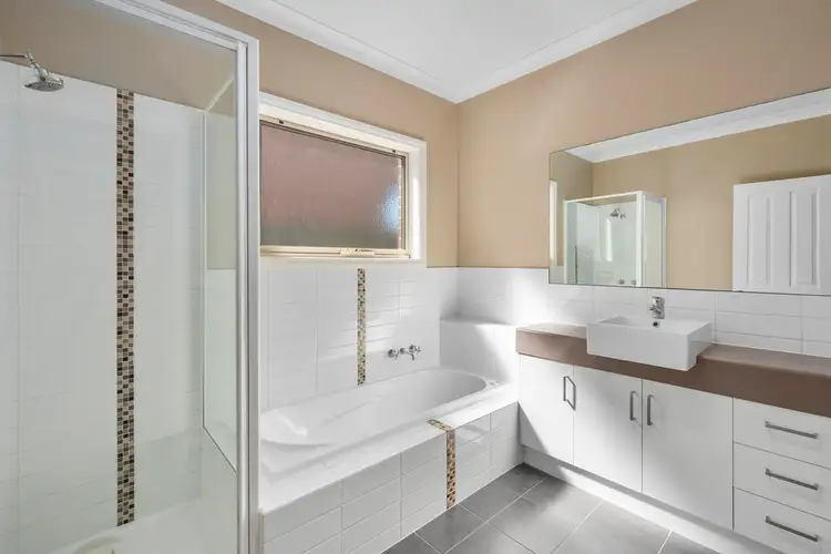 Fourth view of Homely unit listing, 1/5 Yaraan Street, Bell Park VIC 3215