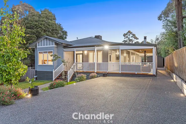 8 Kumbada Avenue, Upwey VIC 3158