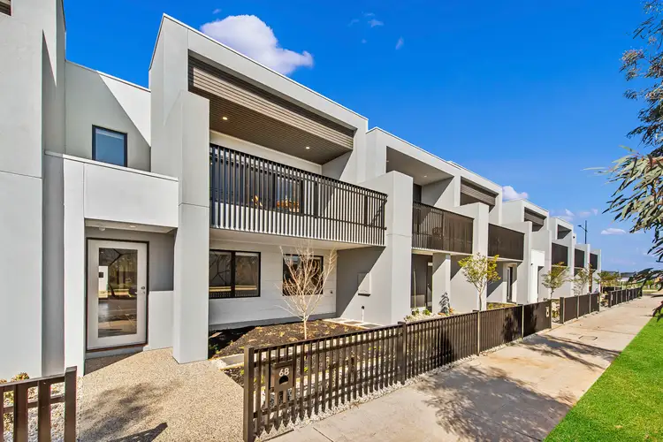 68 Baxterpark Drive, Thornhill Park VIC 3335