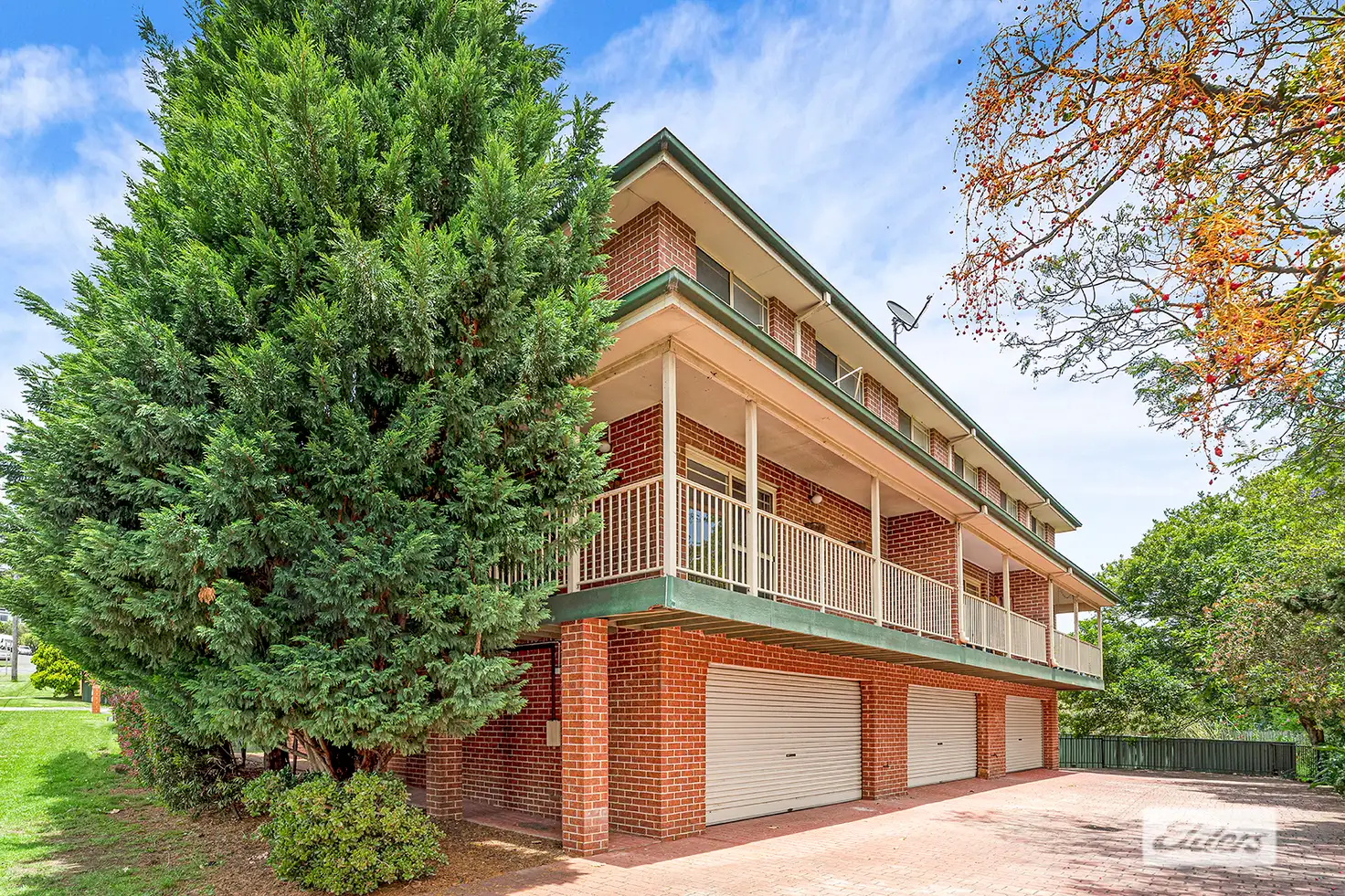 Main view of Homely townhouse listing, 1/8 Allan Street, Wollongong NSW 2500