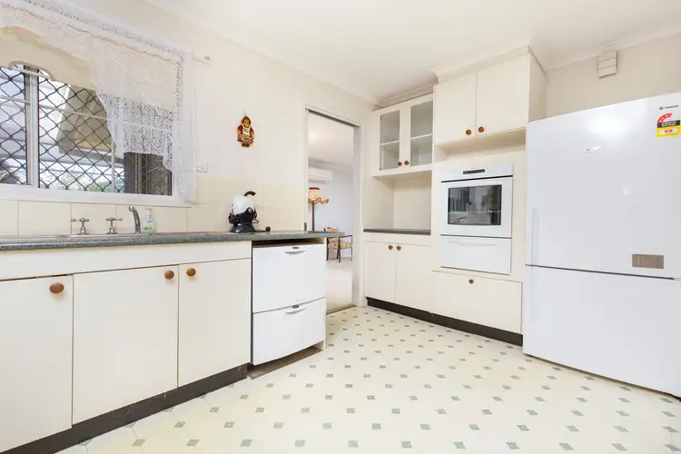 Fifth view of Homely house listing, 7 Lapthorne Court, Mildura VIC 3500