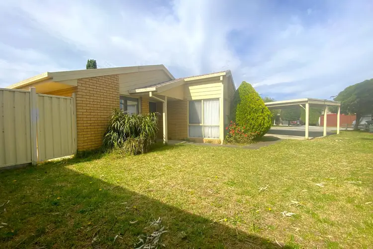 Main view of Homely house listing, 16 Strathconnon Square, Tullamarine VIC 3043