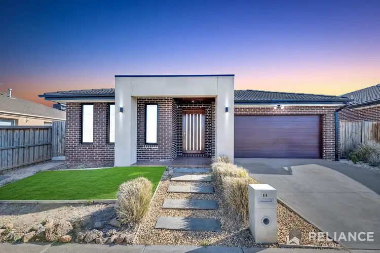 88 Bromley Circuit, Thornhill Park VIC 3335