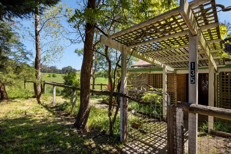 135 Gunn Road, Crossover VIC 3821
