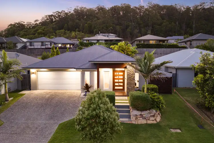 26 Valley Mist Place, Maudsland QLD 4210