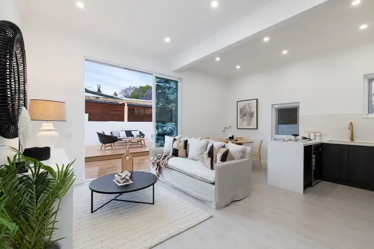 17 Military Road, Neutral Bay NSW 2089