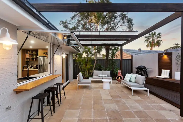 3 Helmsdale Drive, Valentine NSW 2280