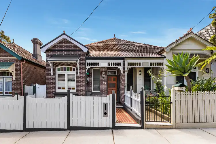 15 Barker Street, Lewisham NSW 2049