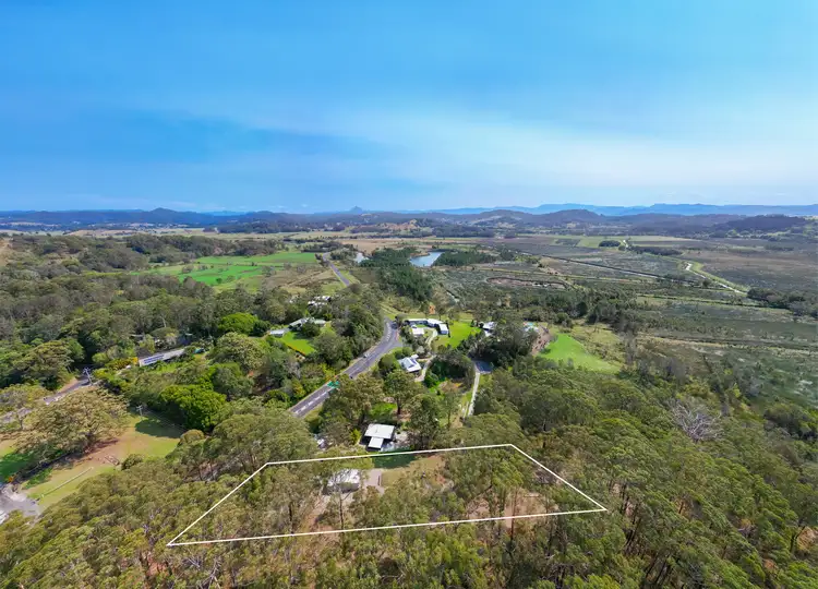 12 North Hill Court, Tanglewood NSW 2488