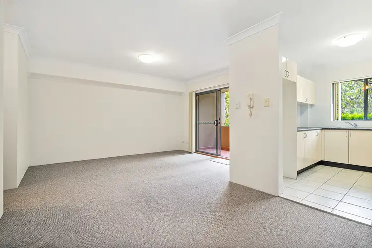 Third view of Homely unit listing, 2/6-14 Park Street, Sutherland NSW 2232