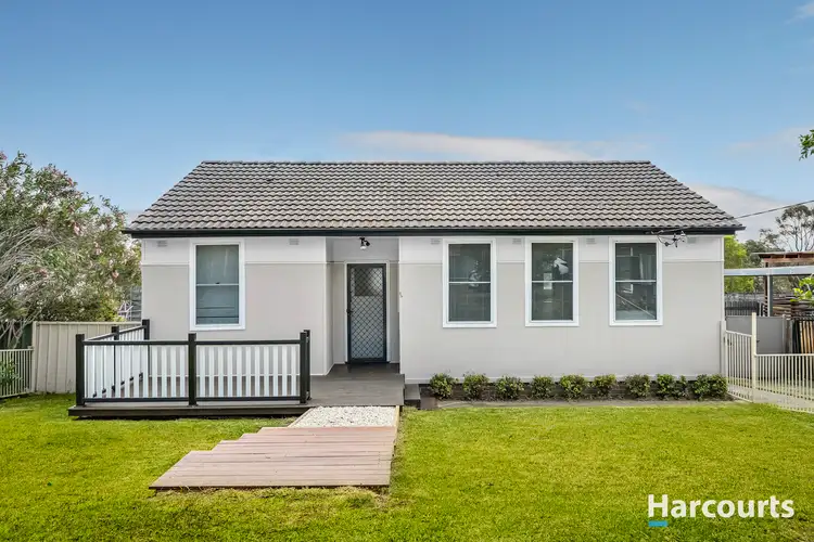 29 Blackbutt Parade, Kotara South NSW 2289